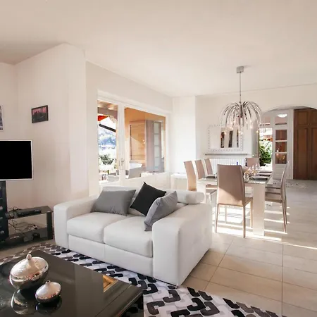Villa Lakecomo - Ritrovo *